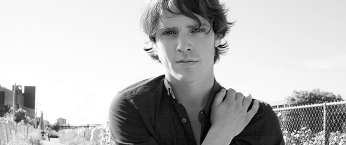 Sous les projecteurs : Carleton Stone