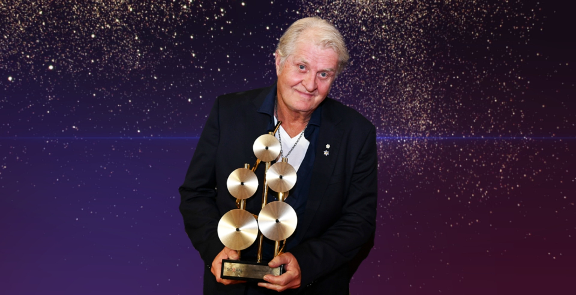 Video: Tom Cochrane — Songwriting is Therapy