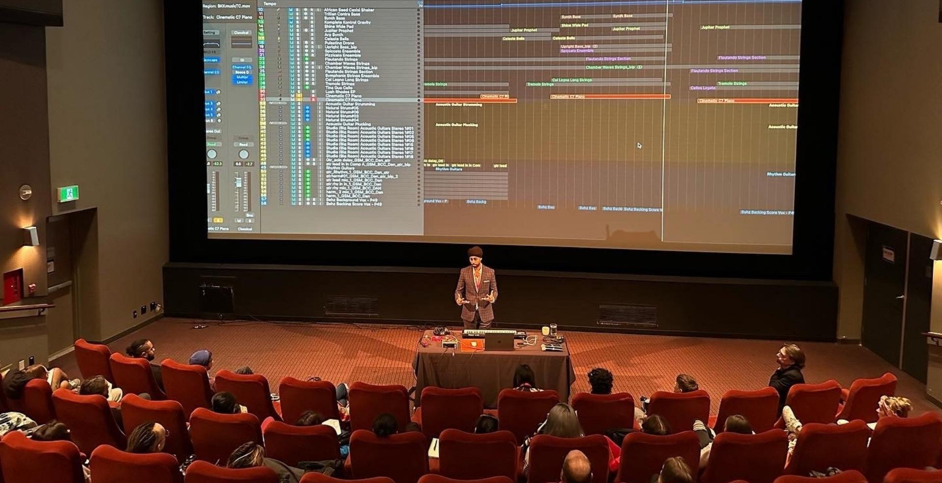 Gagan Singh de la SOCAN présente un atelier dans le cadre de la conférence Amp du VIFF 2022
