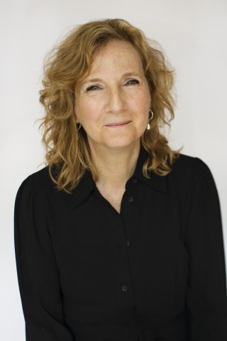 Louise Chenail, Musicaction