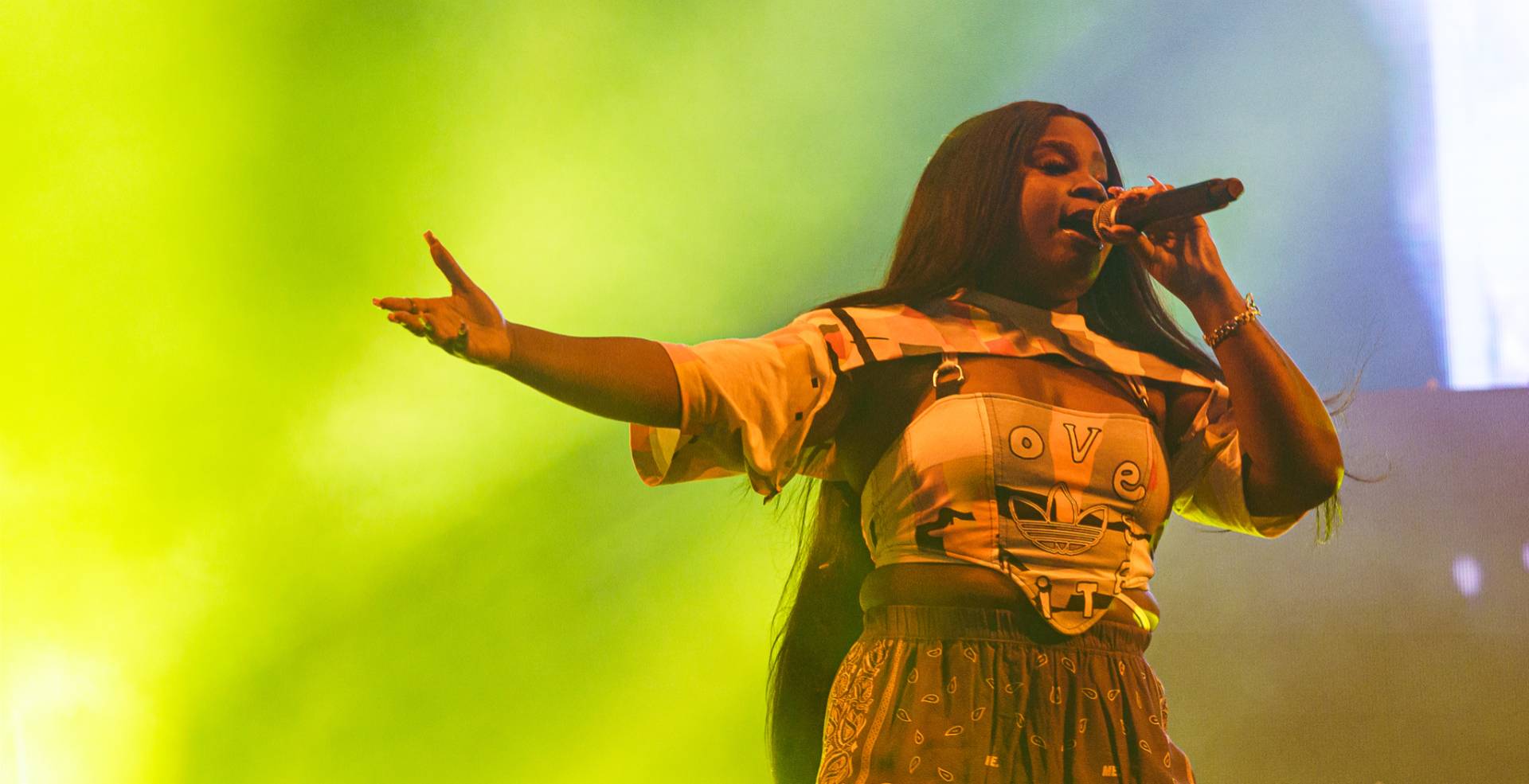 In Concert Photo Gallery: 15th Anniversary edition of Manifesto