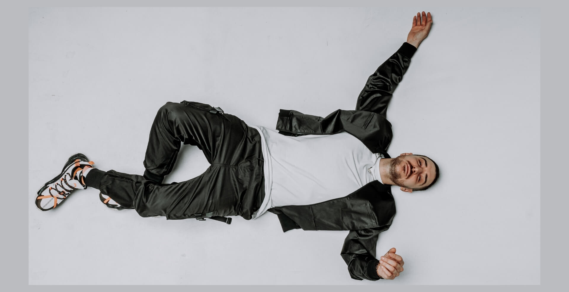 Adamo : attendre que les choses arrivent
