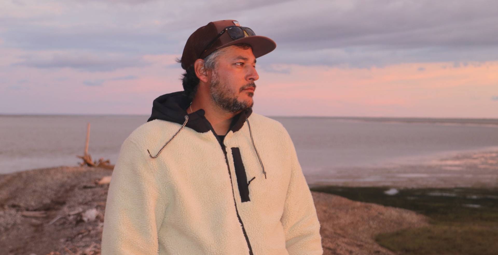Adrian Sutherland : l’homme d’Attawapiskat profite de l’instant présent