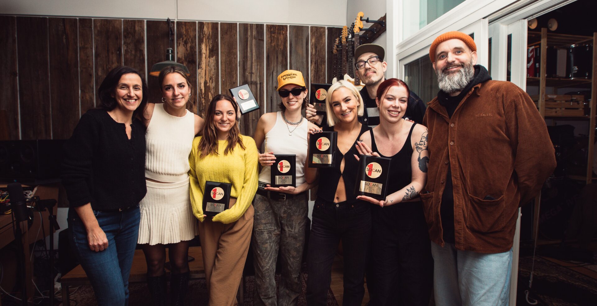 La SOCAN remet un Prix  No. 1 à The Beaches pour « Blame Brett »