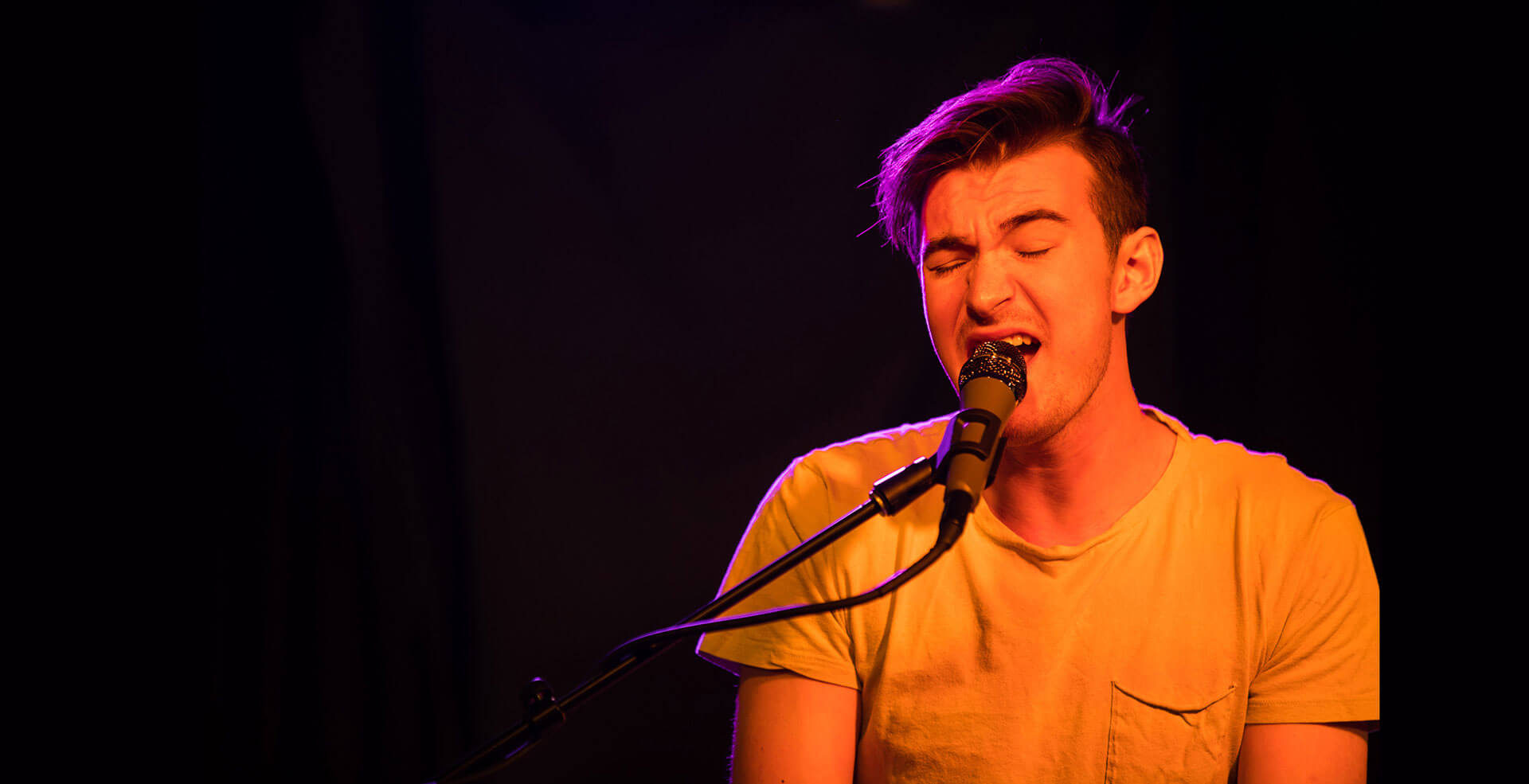Ezra Jordan de l’émission The Launch de passage à la SOCAN