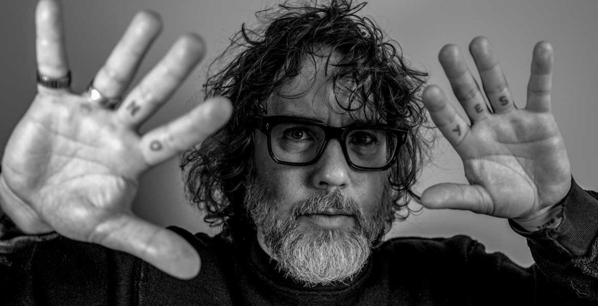 Kevin Drew signe la trame sonore du documentaire The Movie Man