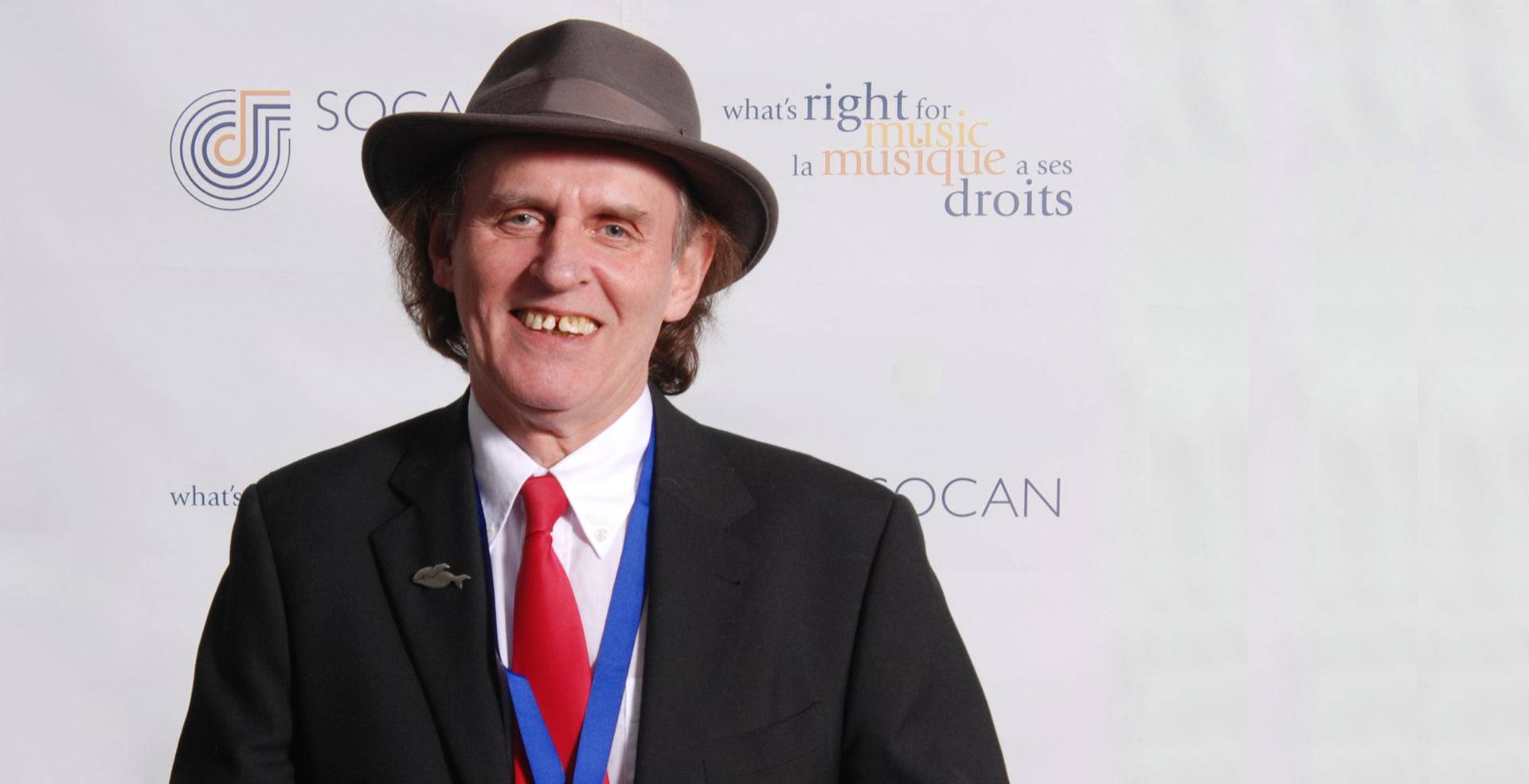 Ron Hynes intronisé au Panthéon des auteurs et compositeurs canadiens