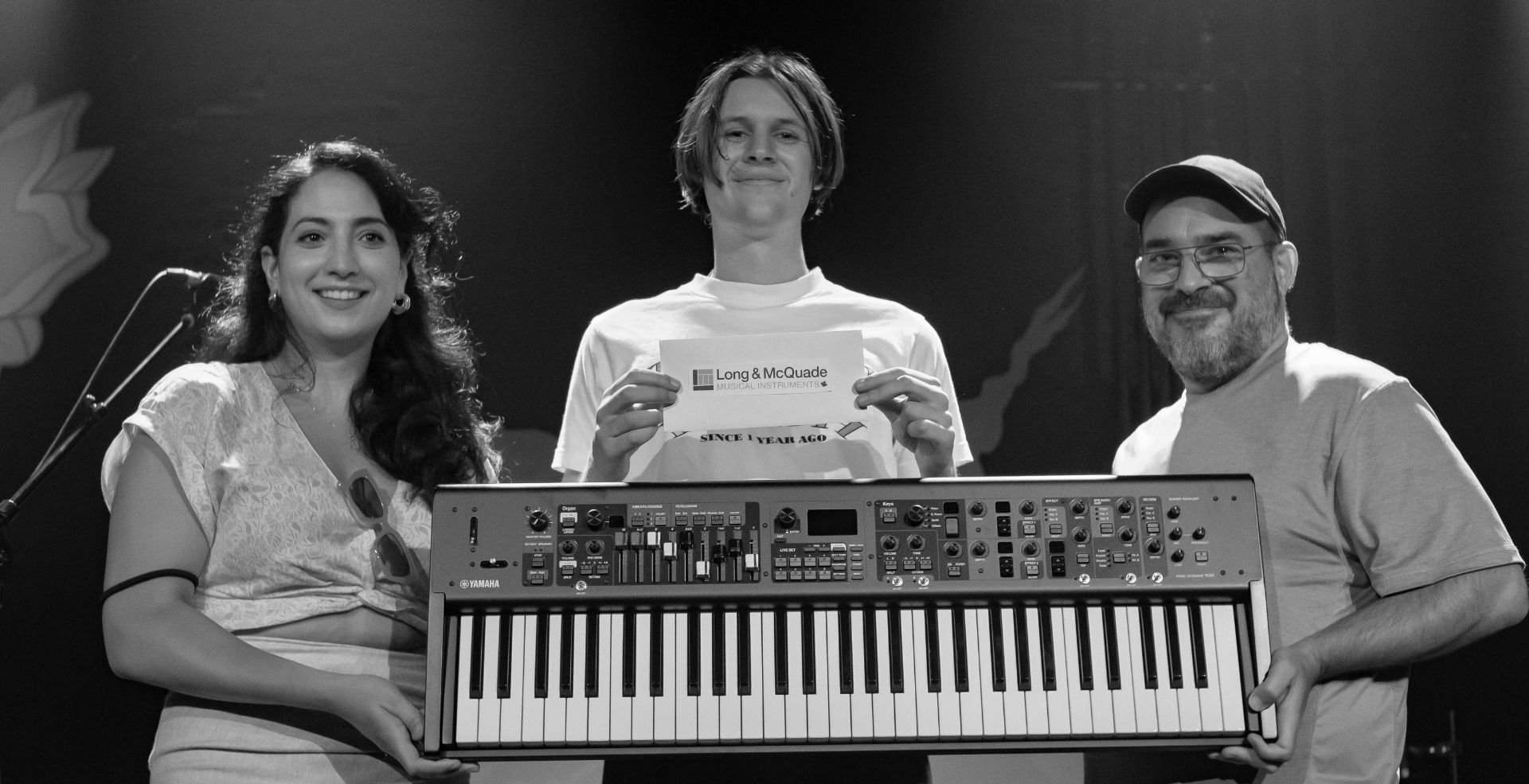 Prix de la chanson SOCAN : Thierry Larose reçoit son clavier Yamaha et sa carte-cadeau de Long & McQuade