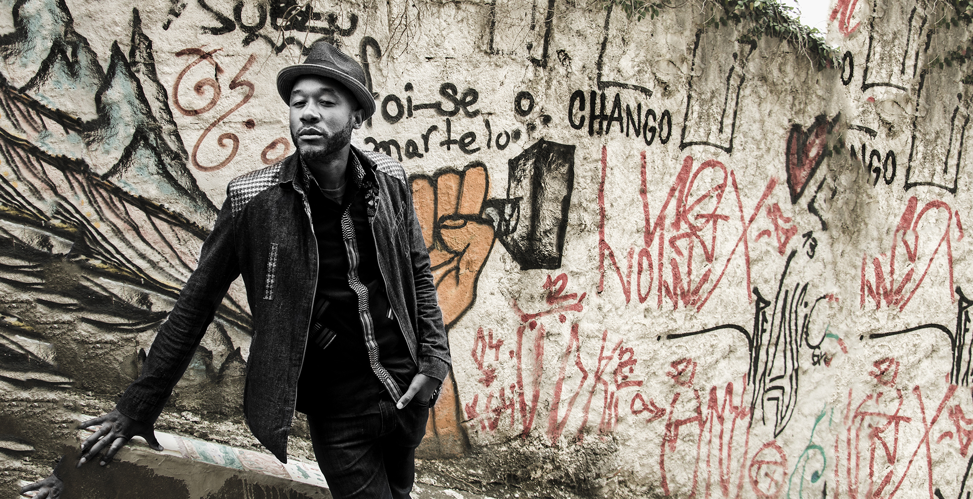 VOX SAMBOU : MUSICIEN SANS FRONTIÈRES