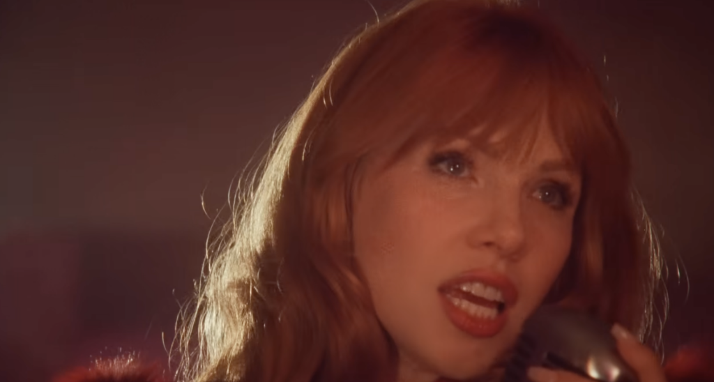 Video, "Don't Leave Me On the Dance Floor," Carly Rae Jepsen.